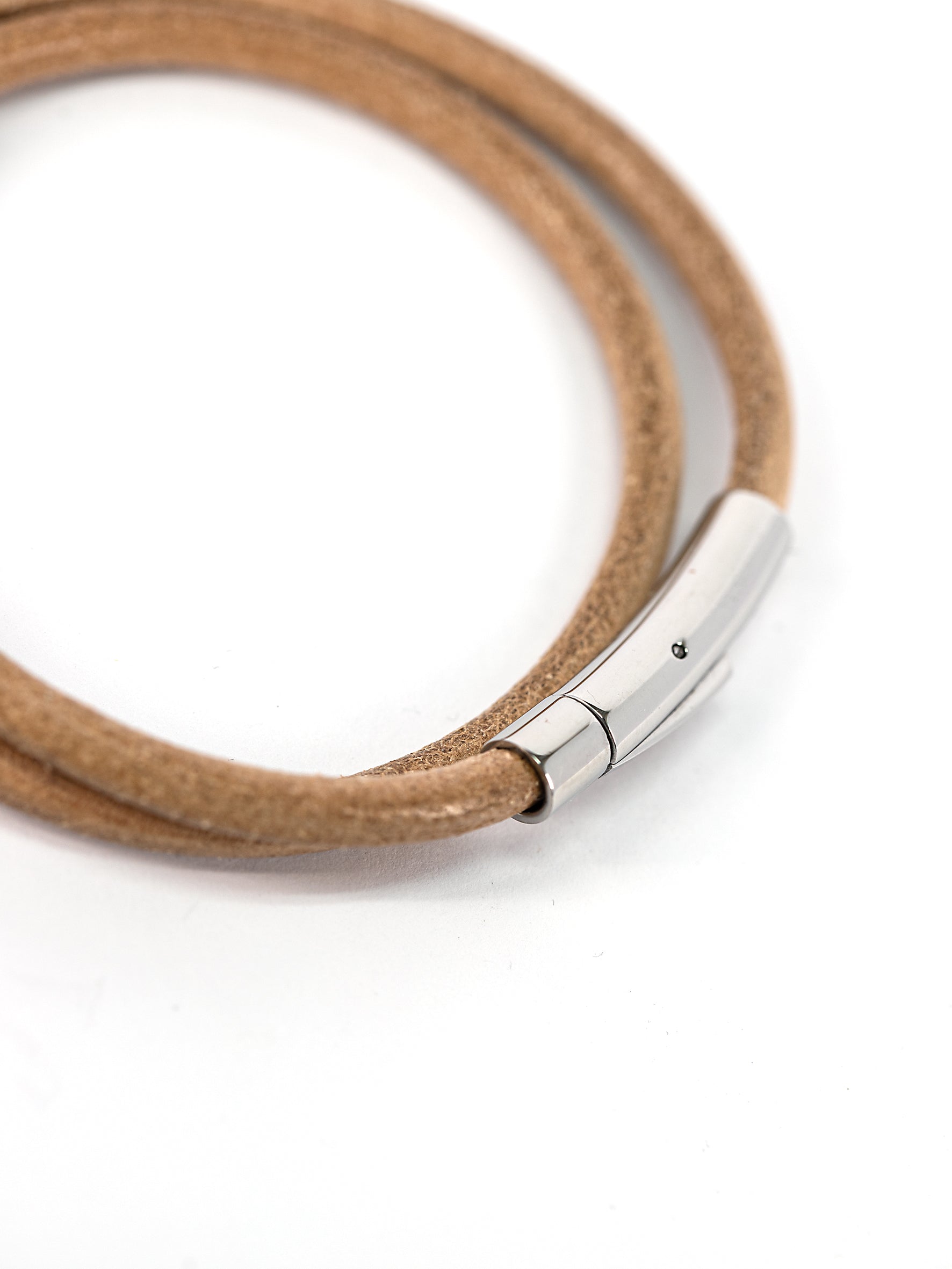 Aqua Beach  Leather & Stainless Steel - Natural