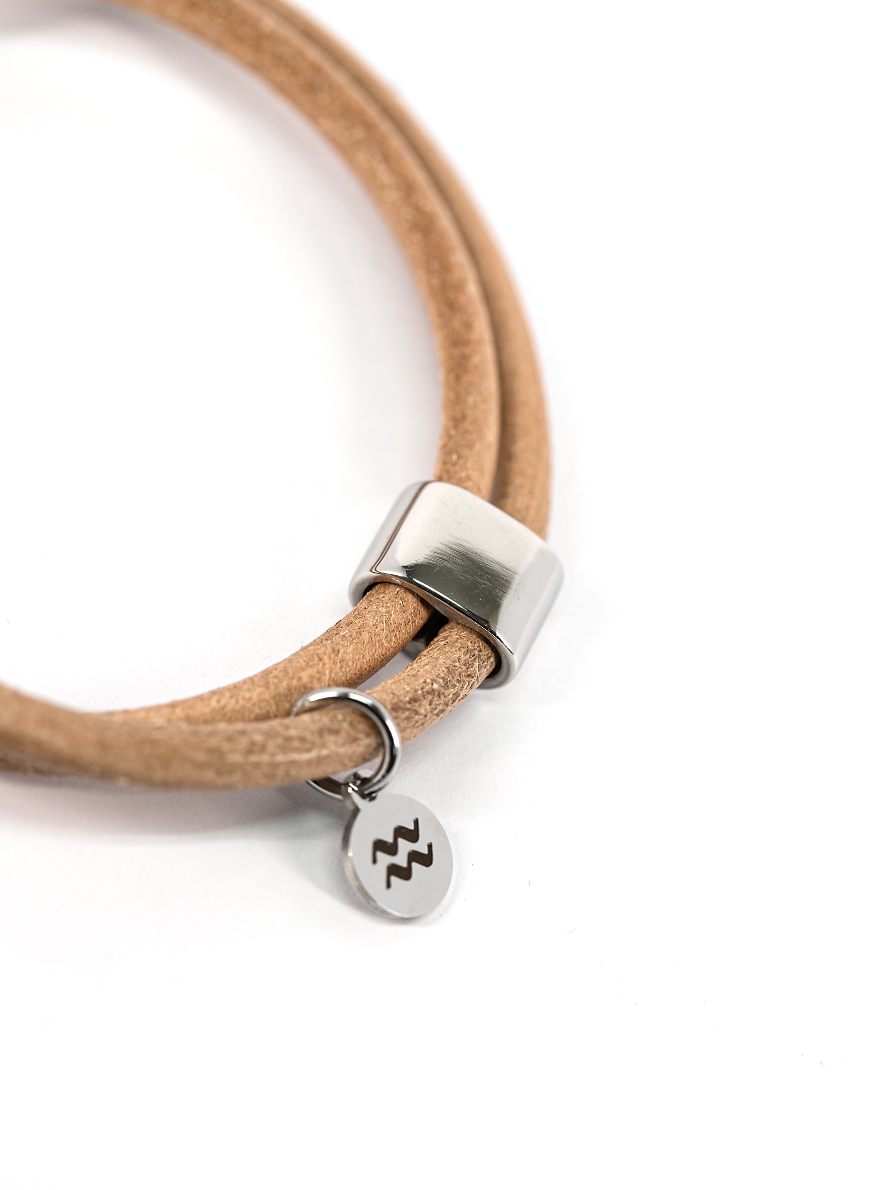 Aqua Beach  Leather & Stainless Steel - Natural