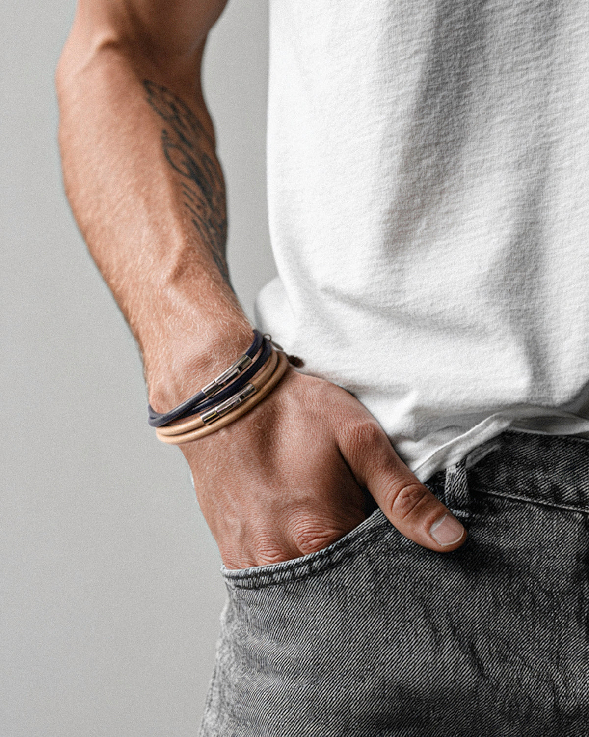 Aqua Beach  Leather & Stainless Steel - Natural