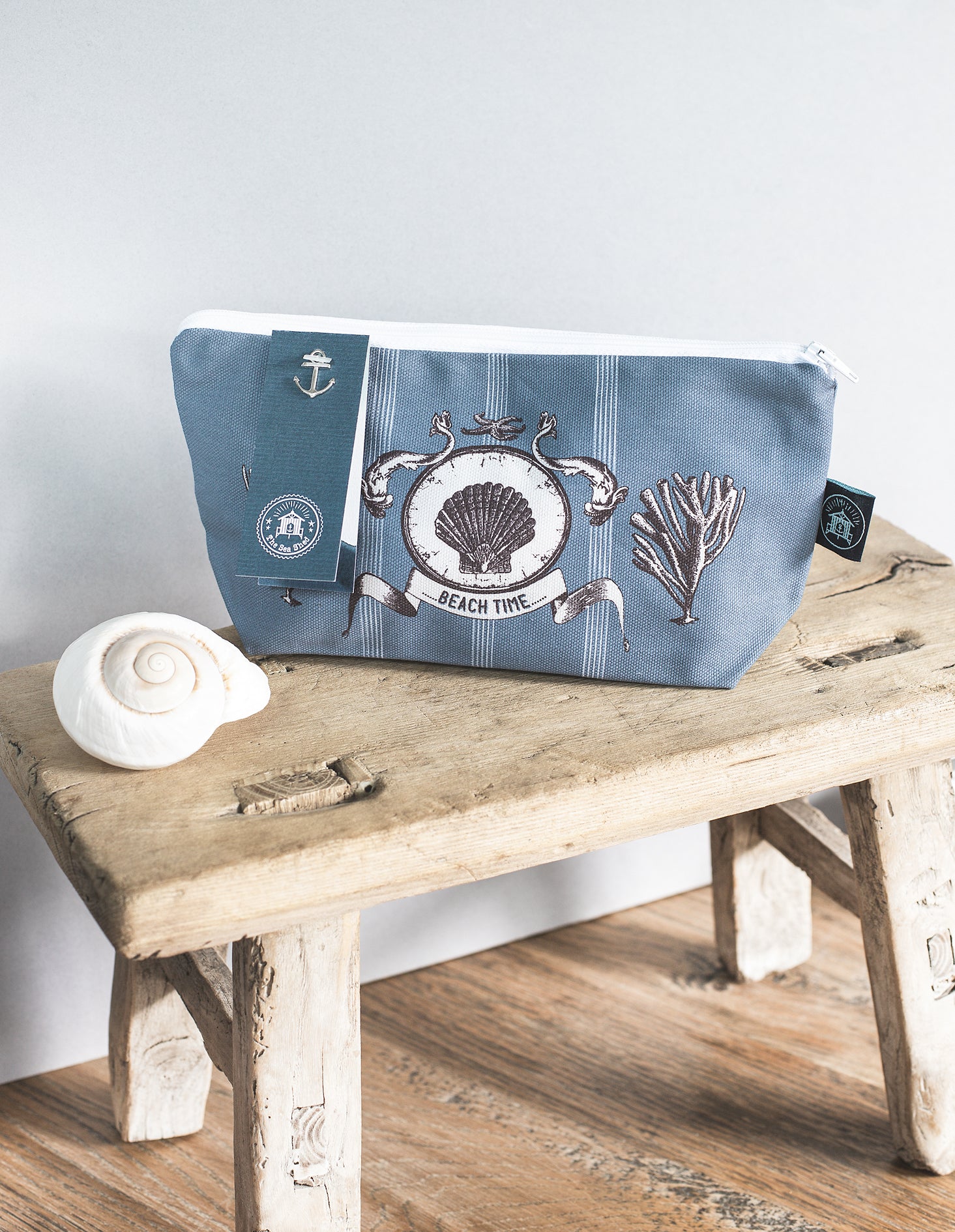 Cosmetic Bag - Vintage Shell